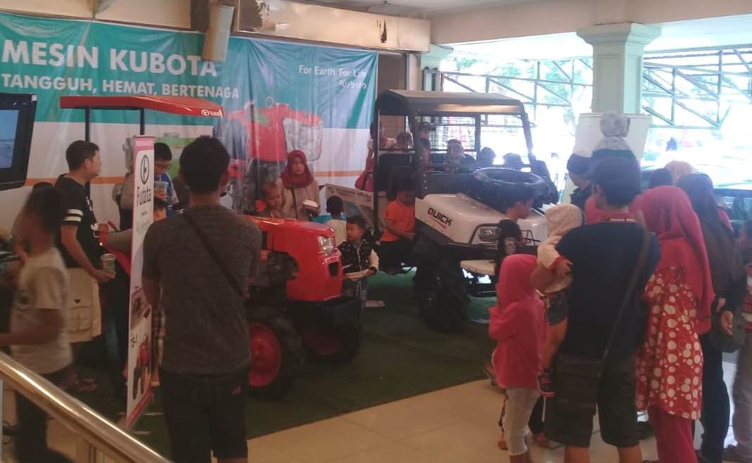 Pameran Mesin Kubota di HUT TNI ke 73 - PT. Kubota Indonesia PT. Kubota ...